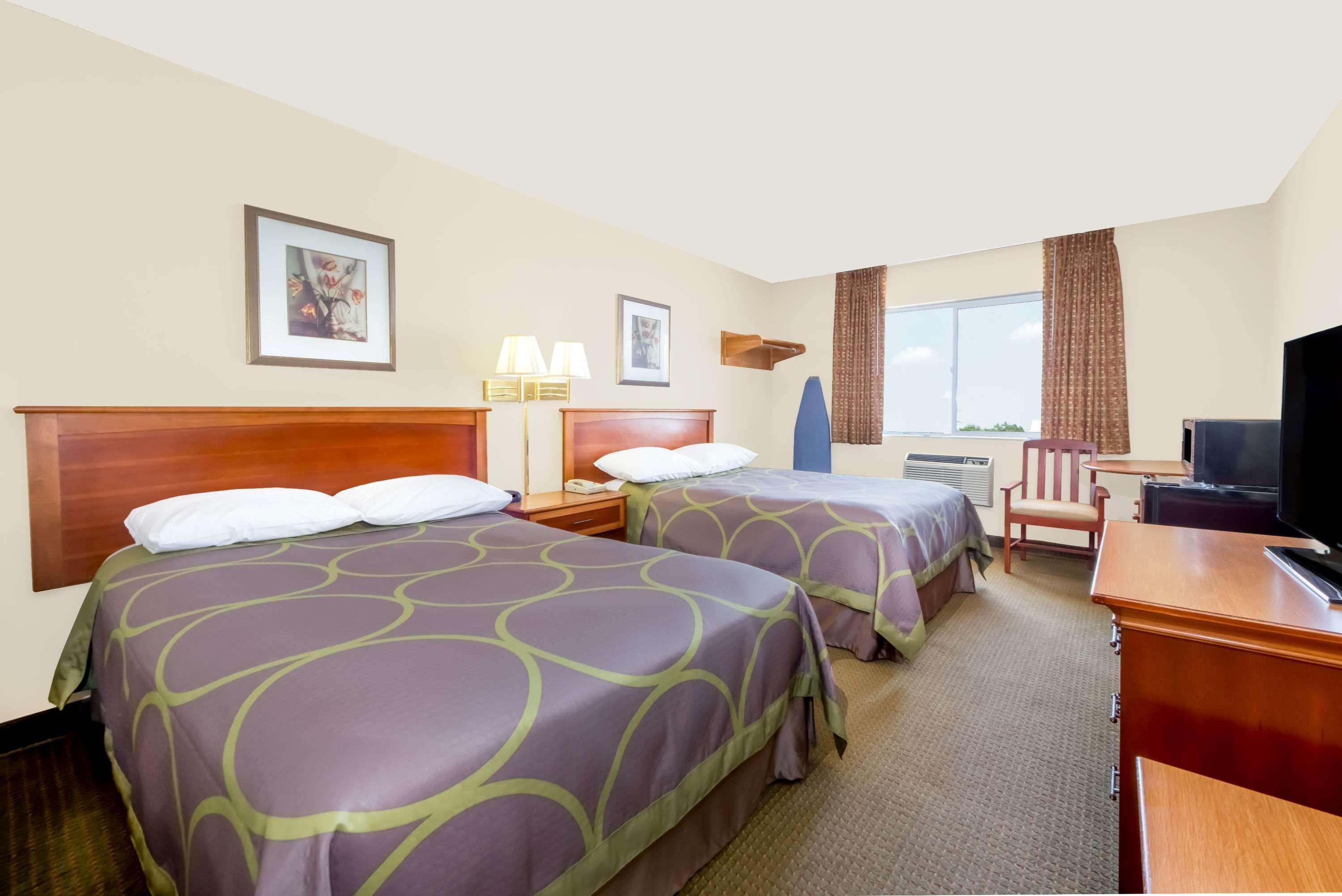 Super 8 By Wyndham Liberal Ks Hotel Buitenkant foto