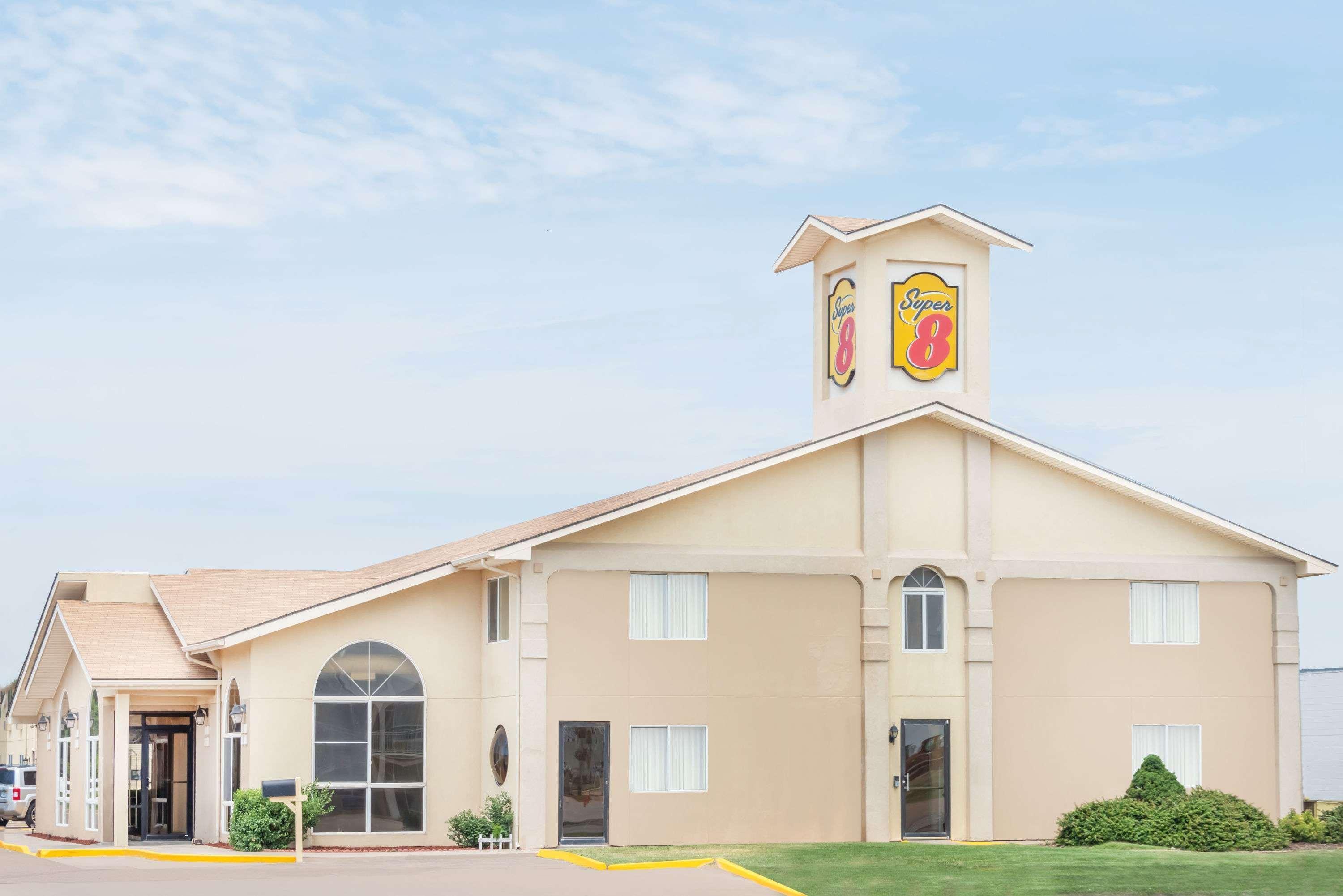 Super 8 By Wyndham Liberal Ks Hotel Buitenkant foto